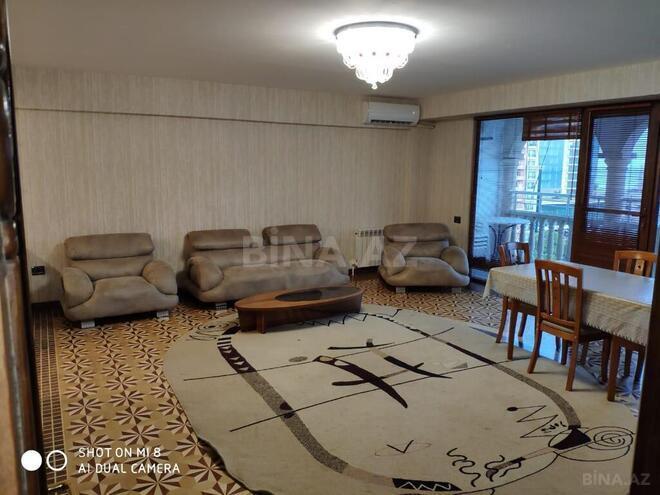 3 otaqlı yeni tikili - 28 May m. - 100 m² (2)