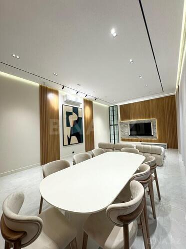 6 otaqlı həyət evi/bağ evi - Mərdəkan q. - 400 m² (11)