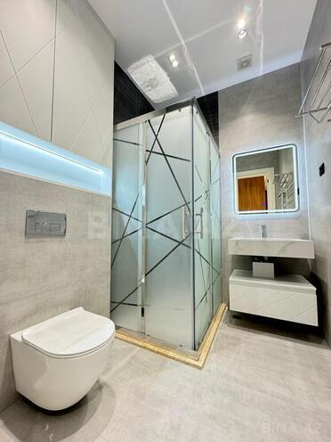 6 otaqlı həyət evi/bağ evi - Mərdəkan q. - 400 m² (27)