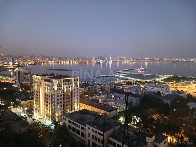 3 otaqlı yeni tikili - Bayıl q. - 153 m² (25)