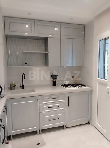 2 otaqlı köhnə tikili - 4-cü mikrorayon q. - 55 m² (10)