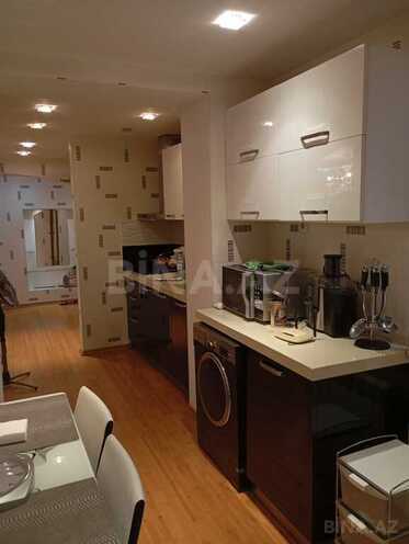 Satılır 3 otaqlı köhnə tikili 95 m², Nəsimi r., photo 8 from 27