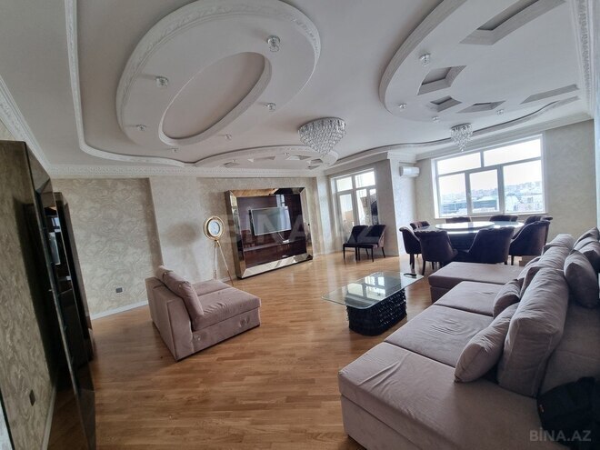 Продаётся 3-комн. новостройка 143 м², Бинагадинский р., photo 25 from 32