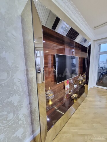 Продаётся 3-комн. новостройка 143 м², Бинагадинский р., photo 29 from 32