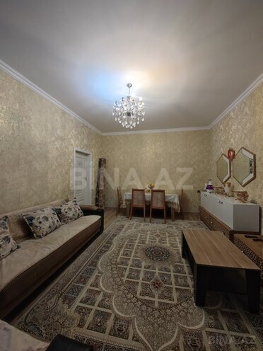 Satılır 7 otaqlı həyət evi/bağ evi 250 m², Qaraçuxur q., photo 14 from 32