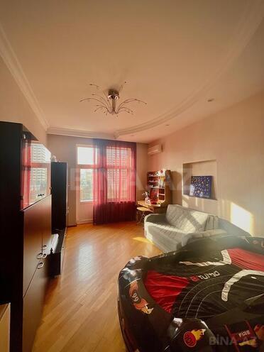 Продаётся 4-комн. новостройка 175 м², м. Элмляр Академиясы, photo 8 from 18