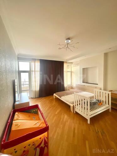 Продаётся 4-комн. новостройка 175 м², м. Элмляр Академиясы, photo 9 from 18