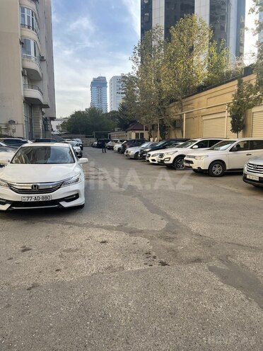 Продаётся 4-комн. новостройка 175 м², м. Элмляр Академиясы, photo 17 from 18