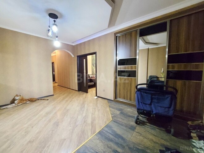 İcarəyə verilir 3 otaqlı yeni tikili 140 m², 28 May m., photo 11 from 20