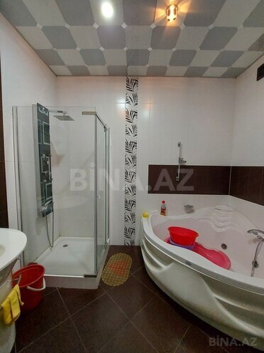 İcarəyə verilir 3 otaqlı yeni tikili 140 m², 28 May m., photo 15 from 20