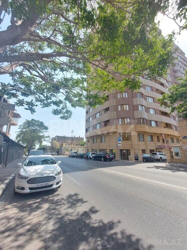 İcarəyə verilir 3 otaqlı yeni tikili 140 m², 28 May m., photo 19 from 20