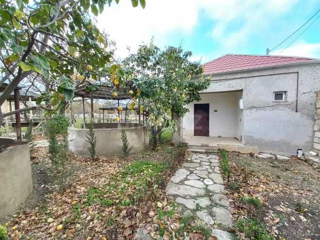 1 otaqlı həyət evi/bağ evi - Xızı - 30 m² (1)