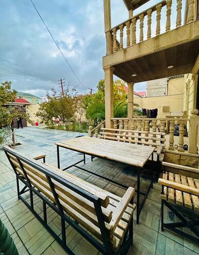 6 otaqlı həyət evi/bağ evi - Qaraçuxur q. - 200 m² (2)