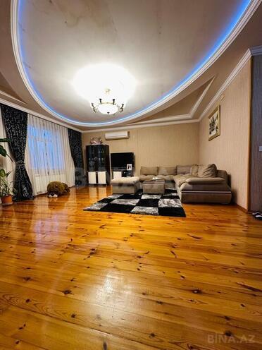 6 otaqlı həyət evi/bağ evi - Qaraçuxur q. - 200 m² (20)