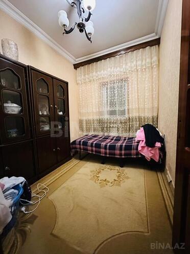 6 otaqlı həyət evi/bağ evi - Qaraçuxur q. - 200 m² (26)
