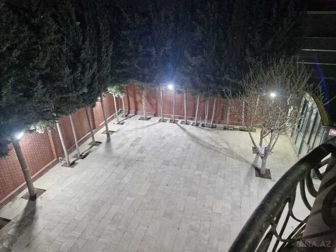 8 otaqlı həyət evi/bağ evi - Biləcəri q. - 480 m² (23)