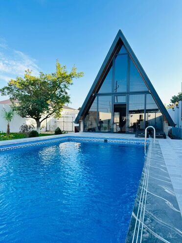 3 otaqlı həyət evi/bağ evi - Novxanı q. - 260 m² (4)