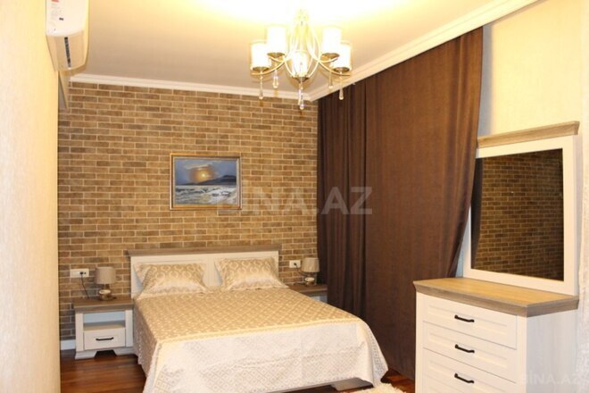 6 otaqlı həyət evi/bağ evi - Şüvəlan q. - 400 m² (10)