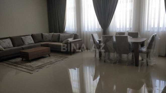 6 otaqlı həyət evi/bağ evi - Şüvəlan q. - 400 m² (21)