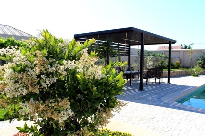 6 otaqlı həyət evi/bağ evi - Şüvəlan q. - 400 m² (29)