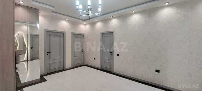 Сдаётся 3-комн. новостройка 135 м², м. Низами, photo 10 from 26