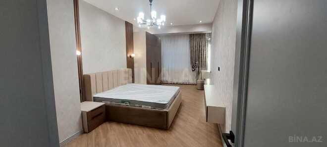 Сдаётся 3-комн. новостройка 135 м², м. Низами, photo 13 from 26