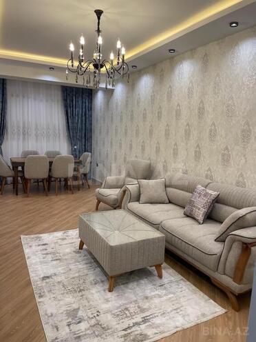 Сдаётся 3-комн. новостройка 135 м², м. Низами, photo 3 from 26