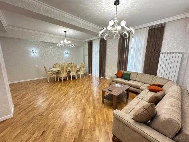 İcarəyə verilir 3 otaqlı yeni tikili 145 m², Ağ şəhər q., photo 4 from 23