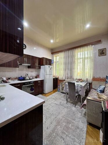 6 otaqlı həyət evi/bağ evi - Badamdar q. - 357 m² (24)