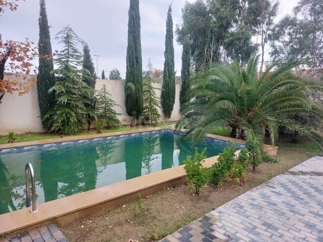5 otaqlı həyət evi/bağ evi - Mərdəkan q. - 220 m² (22)