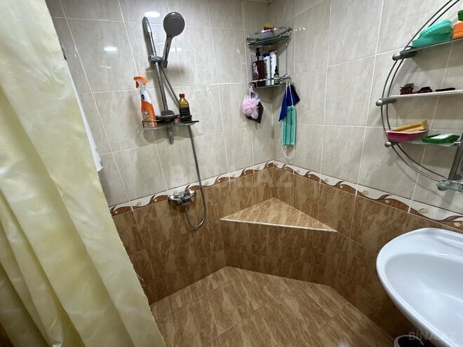 3 otaqlı köhnə tikili - Xalqlar Dostluğu m. - 70 m² (29)