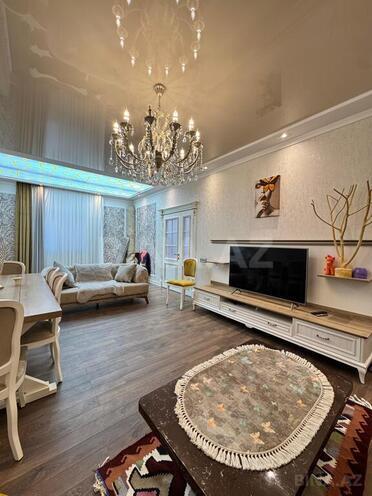 4 otaqlı həyət evi/bağ evi - Saray q. - 220 m² (3)