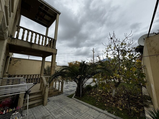 7 otaqlı həyət evi/bağ evi - Qaraçuxur q. - 200 m² (7)