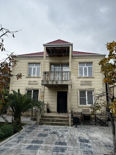 7 otaqlı həyət evi/bağ evi - Qaraçuxur q. - 200 m² (2)
