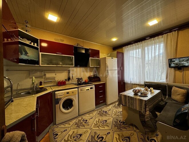 7 otaqlı həyət evi/bağ evi - Qaraçuxur q. - 200 m² (19)