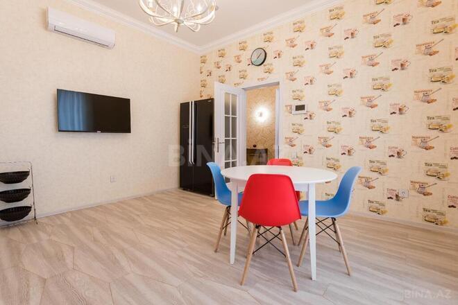 4 otaqlı həyət evi/bağ evi - Mərdəkan q. - 160 m² (7)