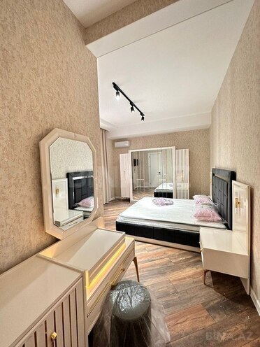 4 otaqlı həyət evi/bağ evi - Mərdəkan q. - 190 m² (17)