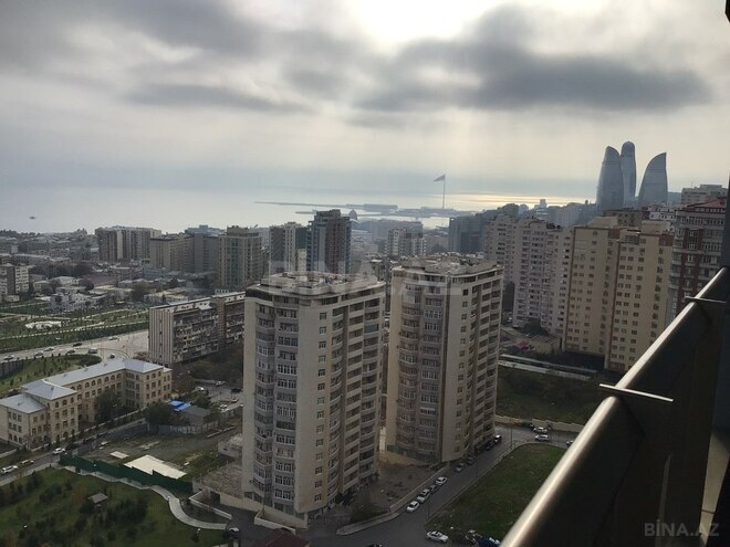 4 otaqlı yeni tikili - Elmlər Akademiyası m. - 207 m² (2)