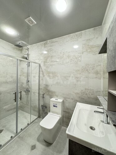 4 otaqlı həyət evi/bağ evi - Şüvəlan q. - 160 m² (21)