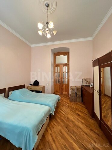 10-комн. дом/дача - пос. Новханы - 300 м² (28)
