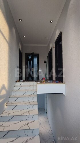 4 otaqlı həyət evi/bağ evi - Novxanı q. - 182 m² (9)