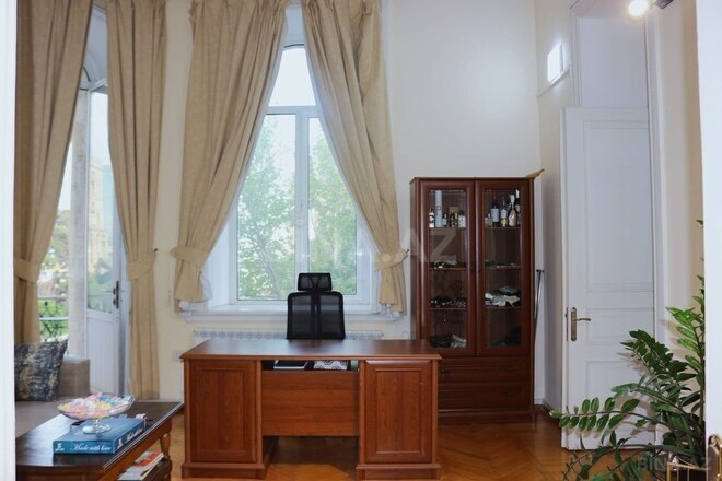 5-комн. вторичка - м. Сахил - 240 м² (6)