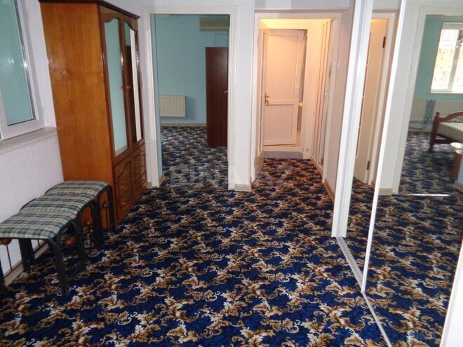 10 otaqlı həyət evi/bağ evi - Mərdəkan q. - 300 m² (5)