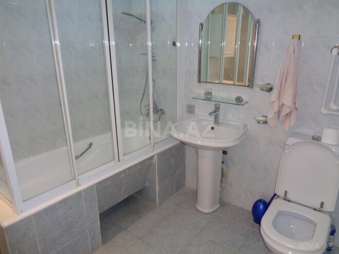 10 otaqlı həyət evi/bağ evi - Mərdəkan q. - 300 m² (8)