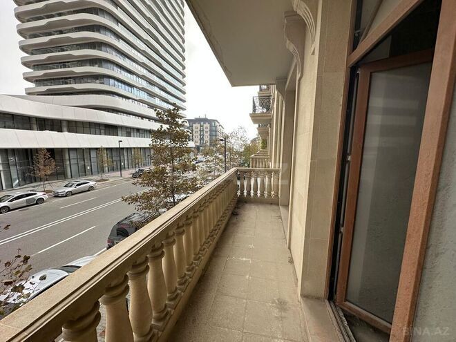 3 otaqlı yeni tikili - Ağ şəhər q. - 140 m² (2)