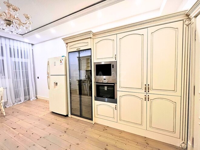3-комн. новостройка - Наримановский  р. - 135 м² (1)