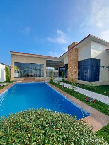 4 otaqlı həyət evi/bağ evi - Mərdəkan q. - 225 m² (1)