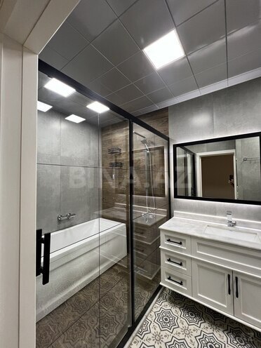 3 otaqlı yeni tikili - 8 Noyabr m. - 140 m² (15)