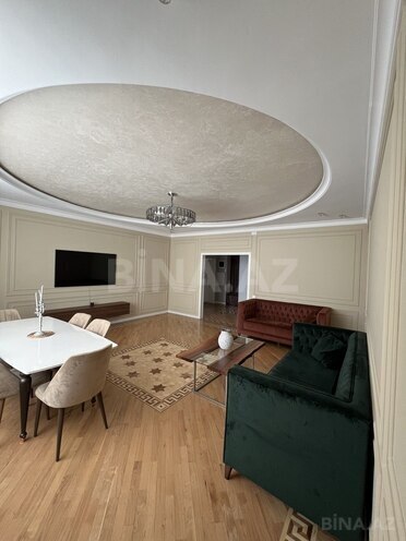 3 otaqlı yeni tikili - 8 Noyabr m. - 140 m² (1)