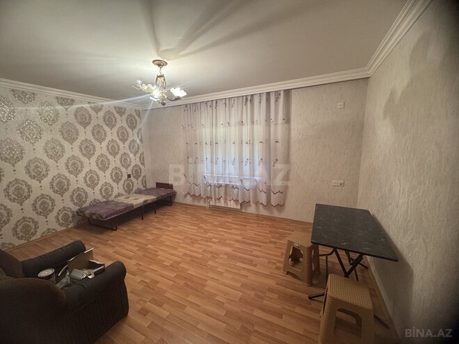 1 otaqlı həyət evi/bağ evi - Qaraçuxur q. - 25 m² (1)